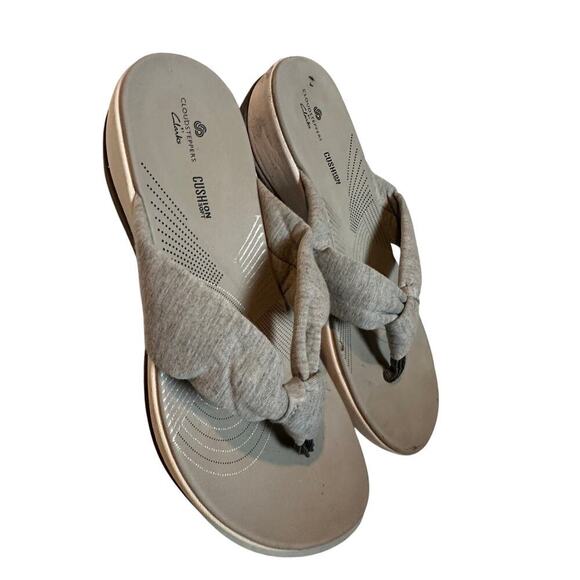 Clarks Size 6 Gray Arla Kaylie Comfort Flip Flop Sandals Beach Walking Vacation - Picture 6 of 12